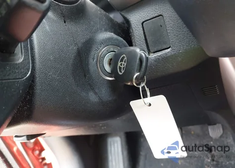 2016 Toyota Rav4 Le z USA, uszkodzony, nr VIN JTMBFREV1GJ081966